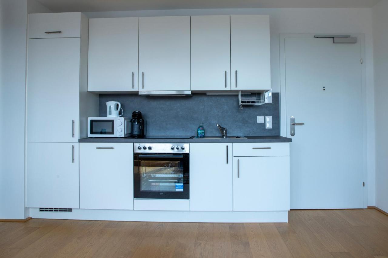 Maureen Lovely 2 Bedroom Unit With Community Pool Wien Exteriör bild