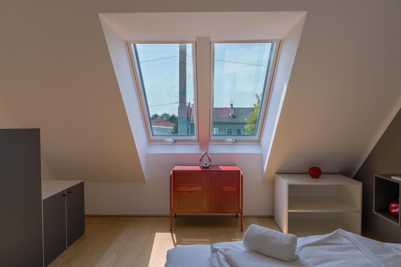 Maureen Lovely 2 Bedroom Unit With Community Pool Wien Exteriör bild