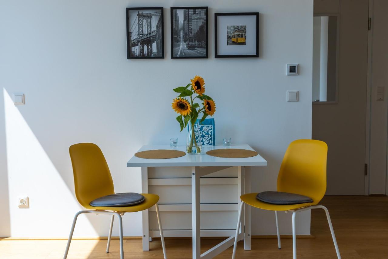 Maureen Lovely 2 Bedroom Unit With Community Pool Wien Exteriör bild