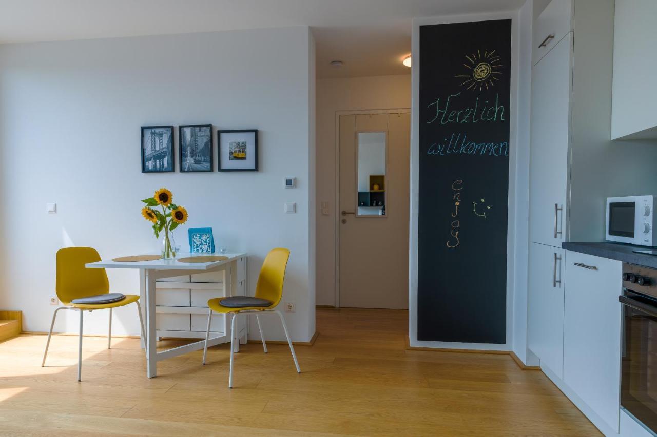 Maureen Lovely 2 Bedroom Unit With Community Pool Wien Exteriör bild